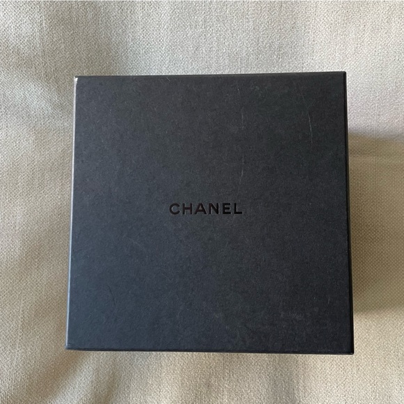 🖤Chanel🖤Boy-Friend Watch 18K White Gold Diamonds Alligator Exotic Band GM - Picture 13 of 14